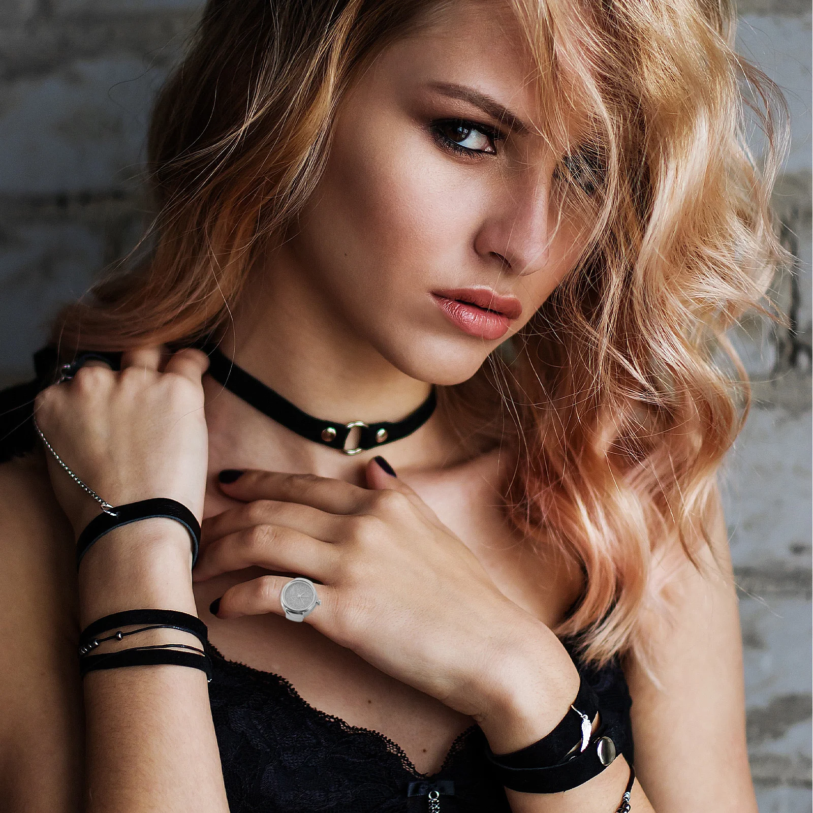 Reloj con anillo brillante a la moda, reloj con anillo para dedo con movimiento de cuarzo, accesorio duradero y elegante, regalo para hombres y mujeres, reloj de dedo