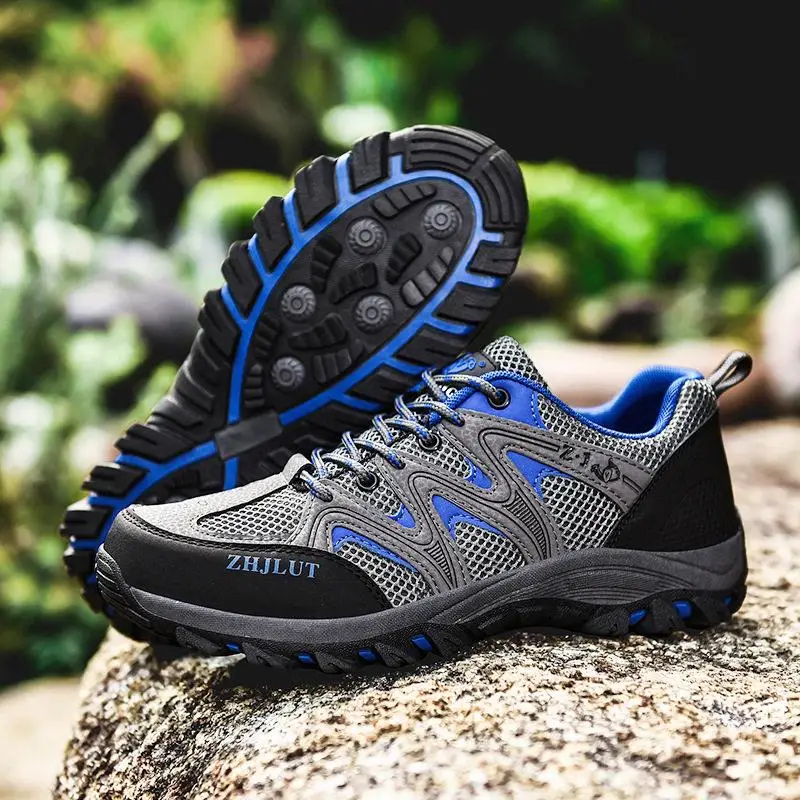 New Outdoor Climbing Shoes Casual Breathable Mesh Upper Wear-Resistant Flat Bottom Lace-Up Trendy Hiking Boots for Couples