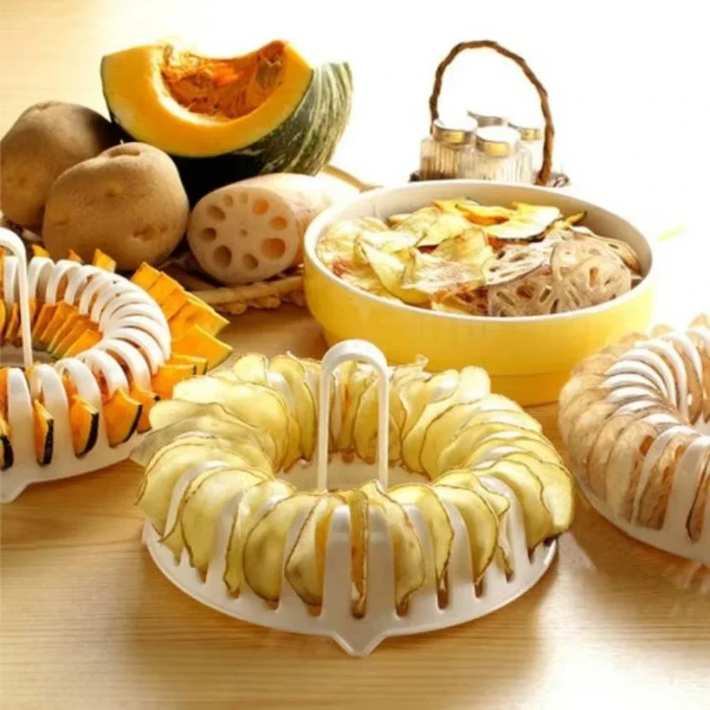 2025 Hot DIY Low Calories Microwave Oven Fat Potato Chips Maker Apple Fruit Potato Crisp Chip Slicer Snack Maker Set Tray Kitche