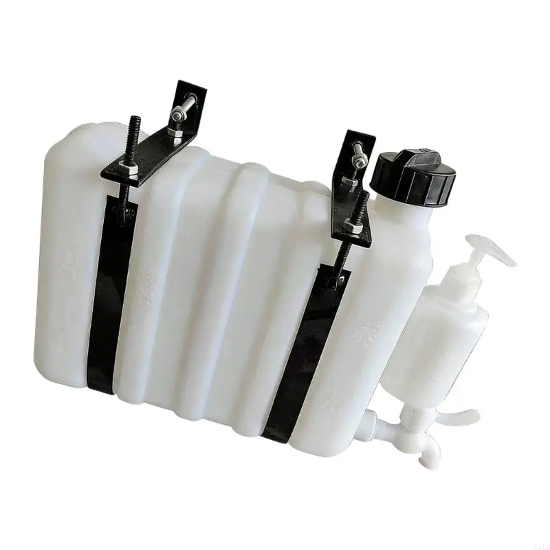 ABS Material 9L Hand Washing Water For Truck Outdoor Cleaning Convenience Portable Quick Installation