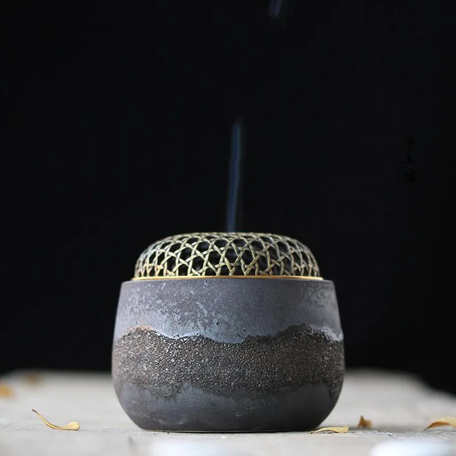 

Vintage Incense Burner Ornament Oriental Gift Chinese Incense Burner Copper Traditional Portable Round Norse Incensario Censer