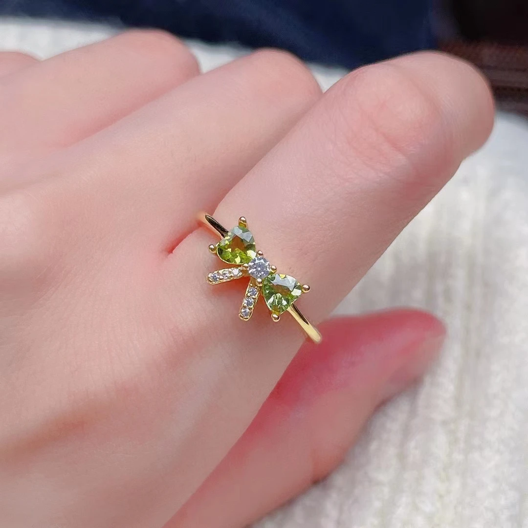 CoLifeLove Elegant Silver Bow Tie Ring for Young Girl 4mm VVS Grade Natural Peridot Ring 925 Silver Peridot Jewelry