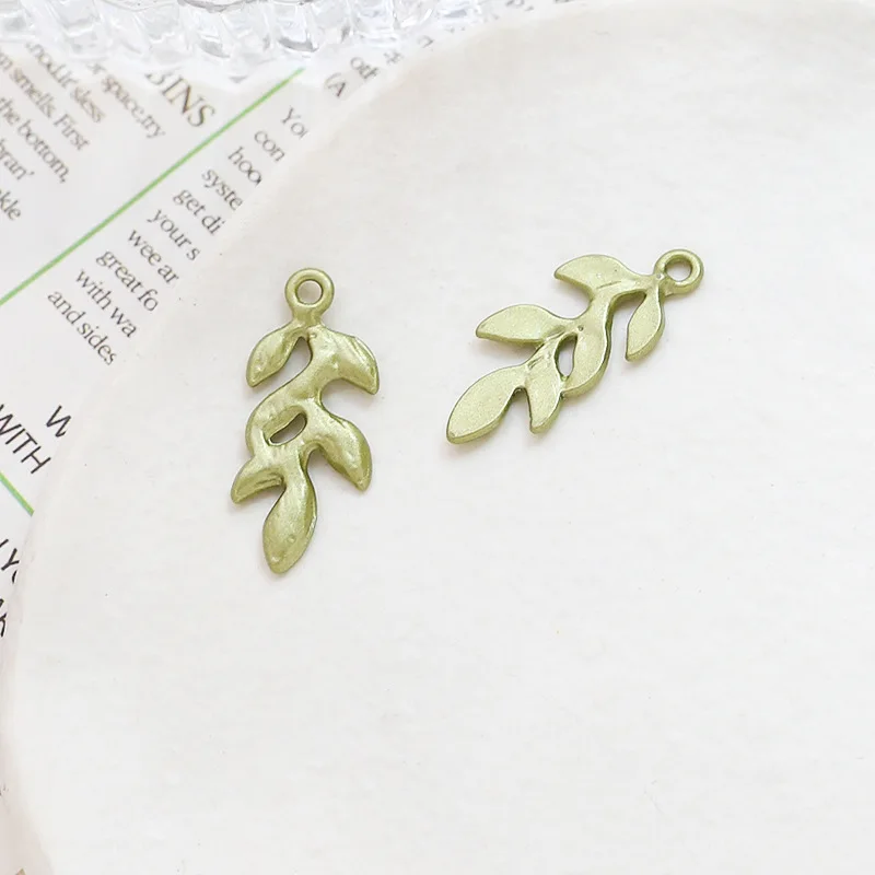 10 Stuks Vintage Delicate Wilgenbladeren Charme Voor Vrouwen Hanger Ketting Diy Sieraden Maken Liefdevol Accessoires - afbeelding 1