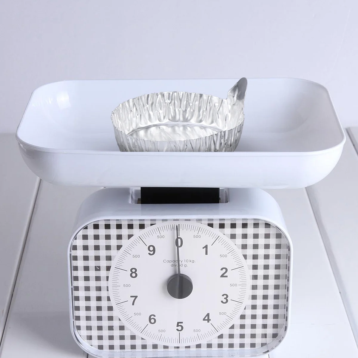 

10 PCS Weighing Pan Dish Aluminum Weight Boat Square Plate Foil Pans Mini with Lids