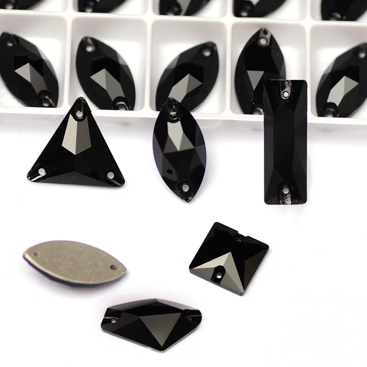 20 Stück K9 Glas-Mix-Aufnähsteine, flache Rückseite, DIY-Nähzubehör, Glasdiamanten, Edelsteine, Ornamente, Kristalle für Kleidung und Taschen – Detail 6