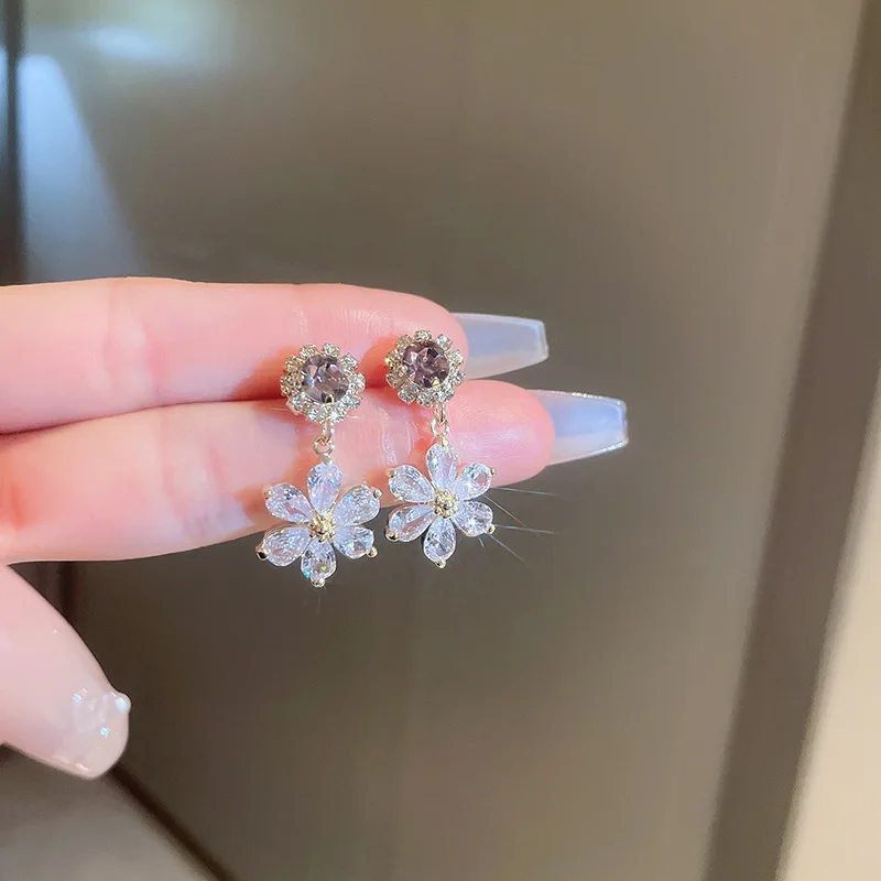 Übertriebene Luxus Kristall Blume Ohrstecker Damen Temperament Elegantes Modedesign Hochzeit Schmuck Valentinstag Geschenke