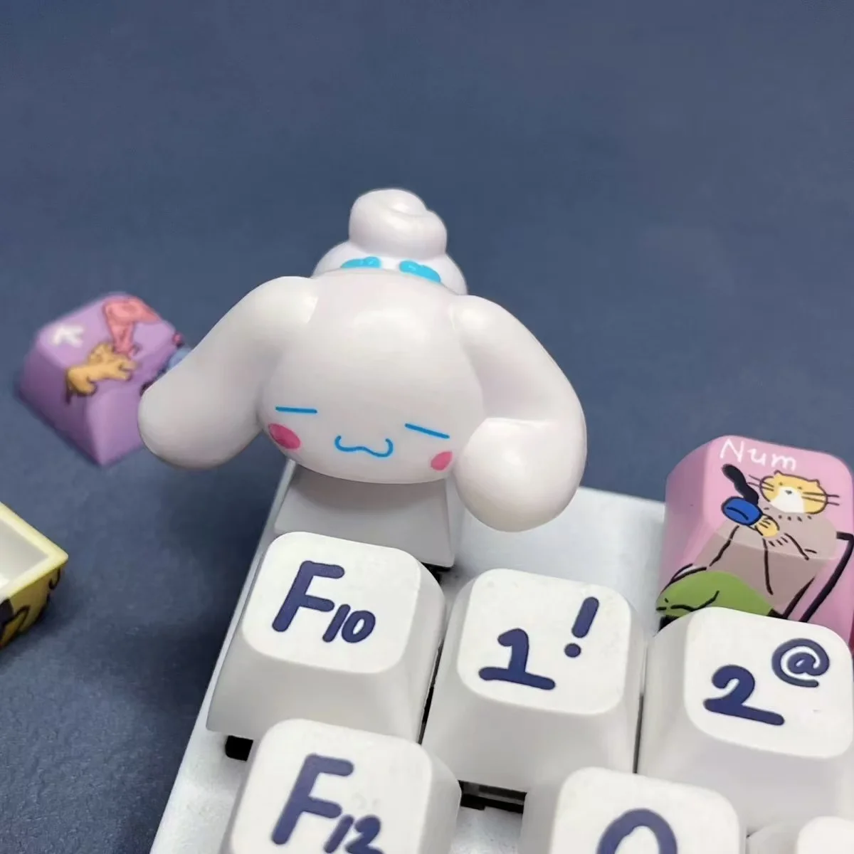 Novo diy grande orelha cão keycap dos desenhos animados anime teclado mecânico esc resina círculo de natação pequeno cão branco keycap