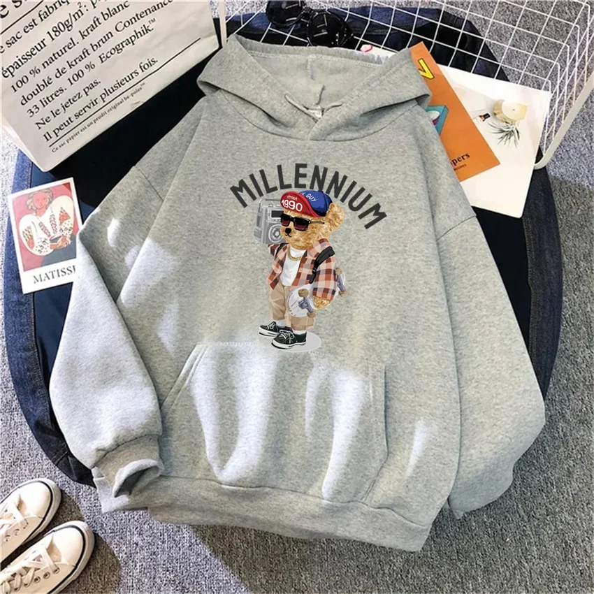 LE 2024 Winter Fashion Anime cartoon bearPullover felpe con cappuccio donna Streetwear abbigliamento sportivo moda Unisex