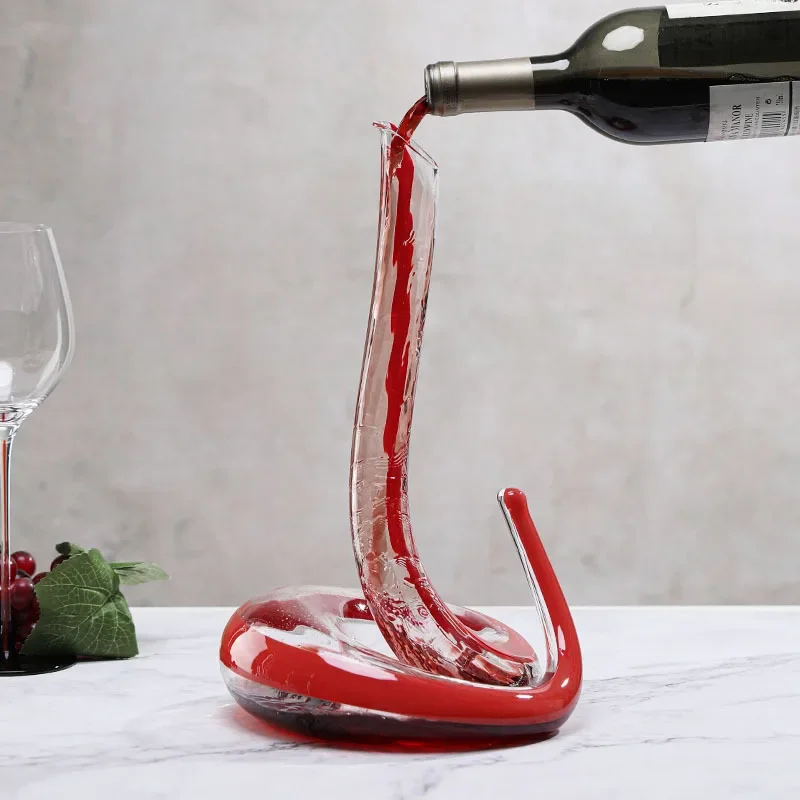 Crystal glass snake decanter, household special-shaped wine glass, decanter 3