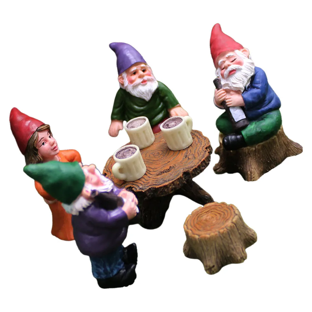 

6pcs Garden Gnome Ornaments Creative Dwarf Statues Resin Figurines Mini Decorative Pieces Funny Naughty Gnomes Outdoor Christmas
