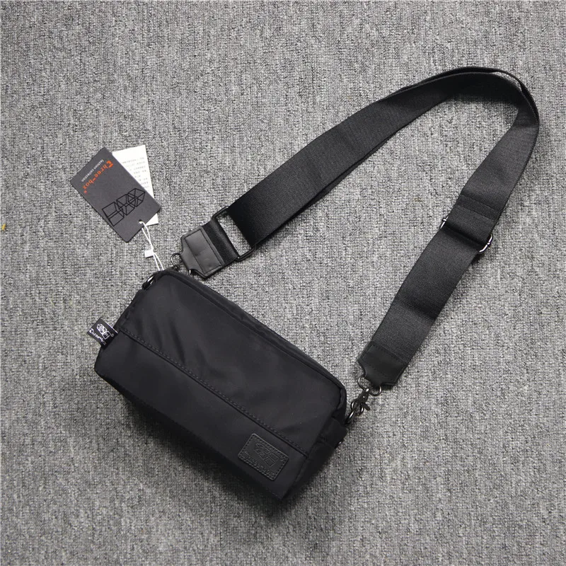 

Men's waterproof Oxford fabric single-shoulder bag, multi-pocket, lightweight, wide shoulder strap, load-reducing crossbody bag