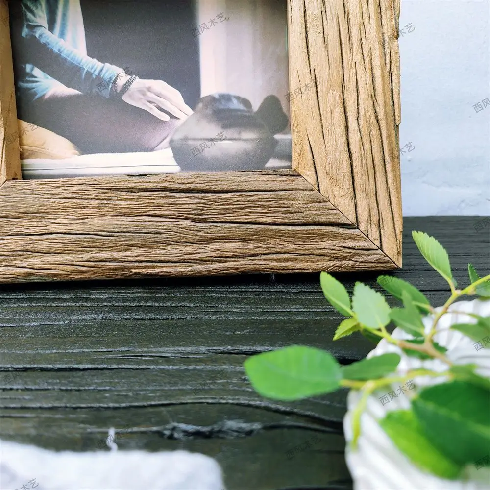 إطار صور من الخشب الصلب مربوط بالتجوية في الولايات المتحدة الأمريكية ، سطح مكتب عتيق ، لسان وتنقر ، إطار صورة سجل فني #6