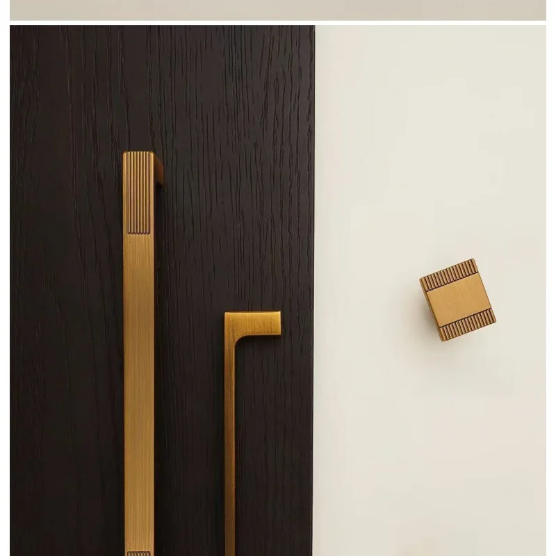 Vintage French-style cabinet door handle, new Chinese-style drawer wardrobe door cabinet handle, retro American-style antique br