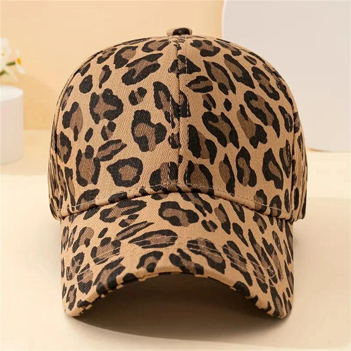 Leopard print baseball cap, fashion, casual lovers