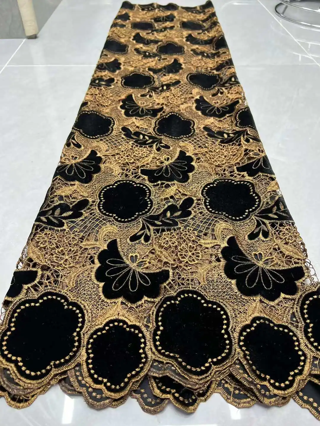 

African Velvet Lace Fabric High Quality Nigerian Fashion Sequins Embroidery French Tulle Lace Fabric For Wedding Dress Fabric