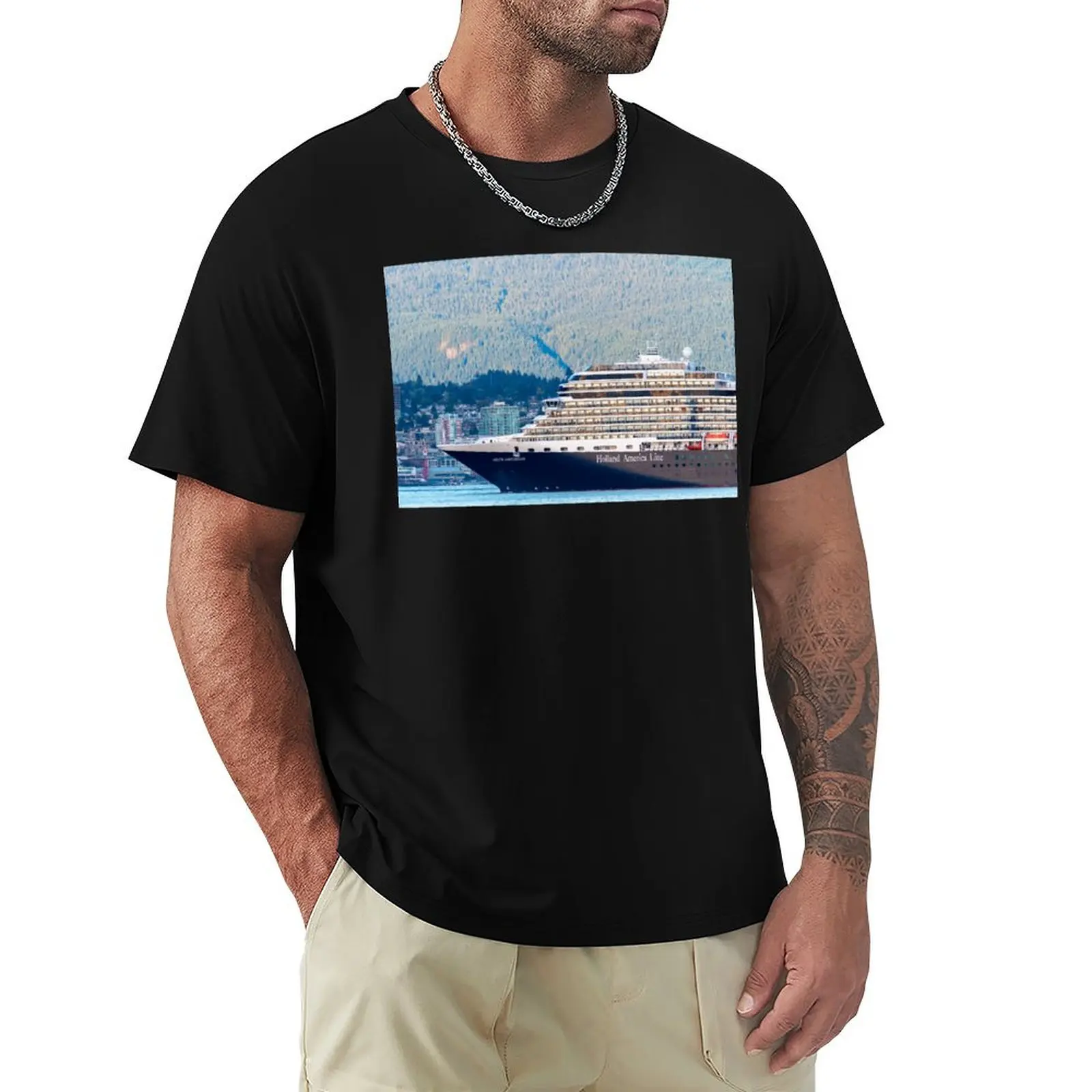 Holland America Nieuw Amsterdam Cruise Ship in Vancouver T-Shirt Fashion Letter Print T-Shirt