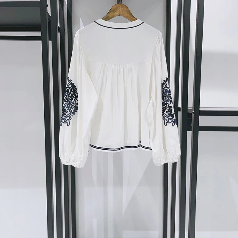 

Ele Cotton Linen Lantern Sve Embroidered irt V Ne Single Button French Sle Women's Autumn Winter Faion Top