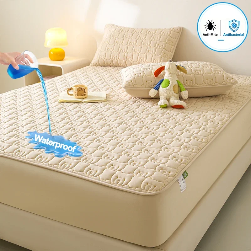 Cute Bear Embossed Quilted Mattress Protector Waterproof Fitted Bed Cover Antibacterial Anti-Mite Mattress Cover Bedroom Decor