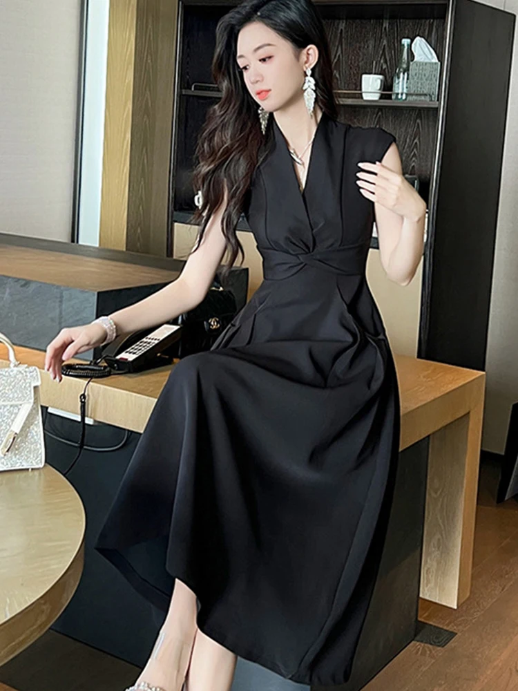 Elegant and Classy Dress for Women: The Ultimate Guide to Finding the  Perfect Statement Piece