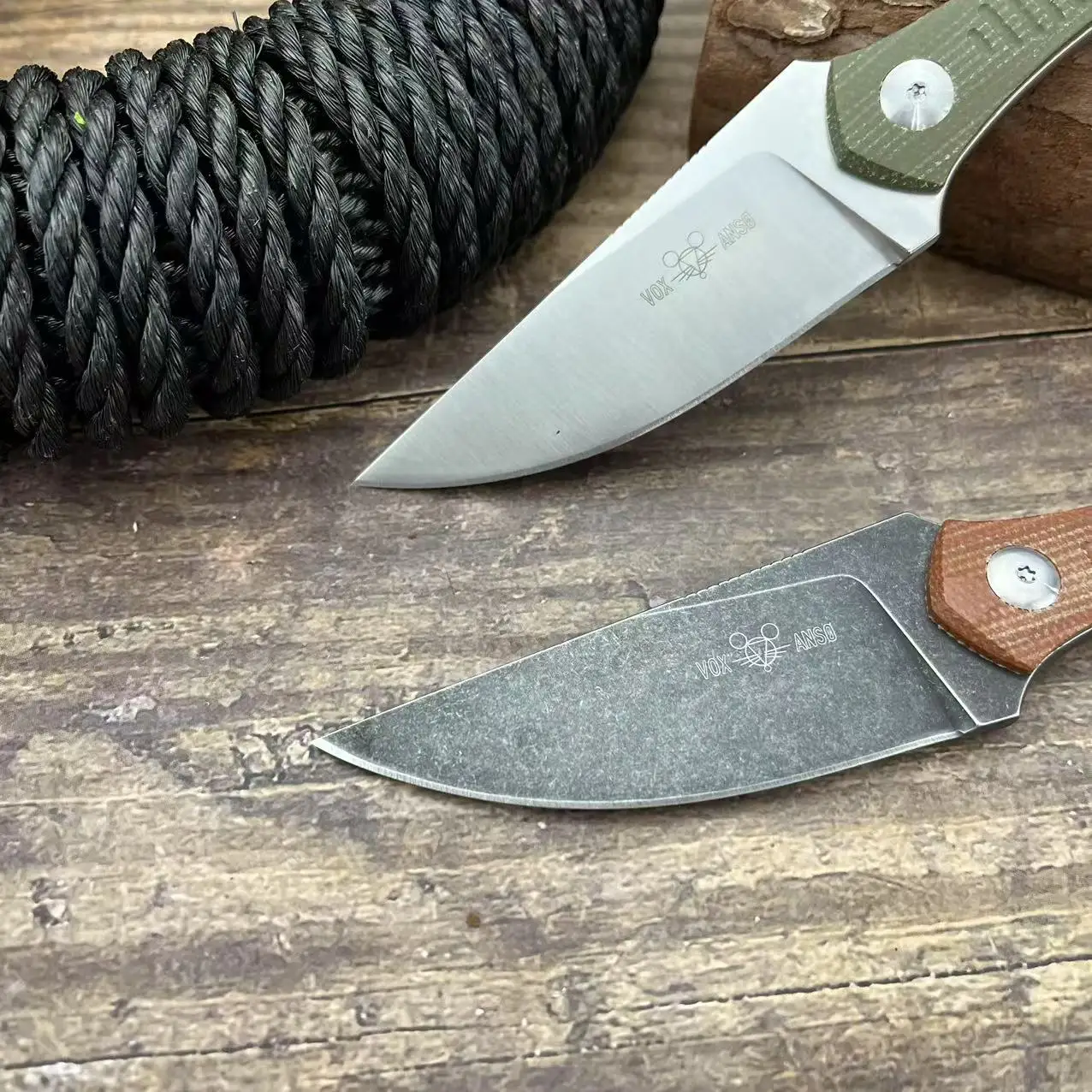 Cuchillo recto GiantMouse GMF3 para exteriores con funda de cuero, cuchillo de bolsillo táctico de autodefensa para acampar y cazar, alta dureza