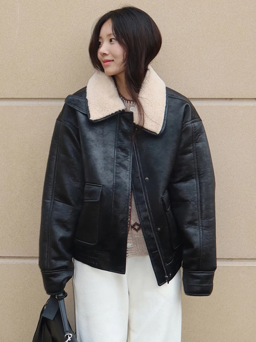 

Thiened Fce Lined Ретро шикарная мотоциклетная куртка женская Гонконг Sle из искусственной кожи пальто с теплым воротником зимняя верхняя одежда...