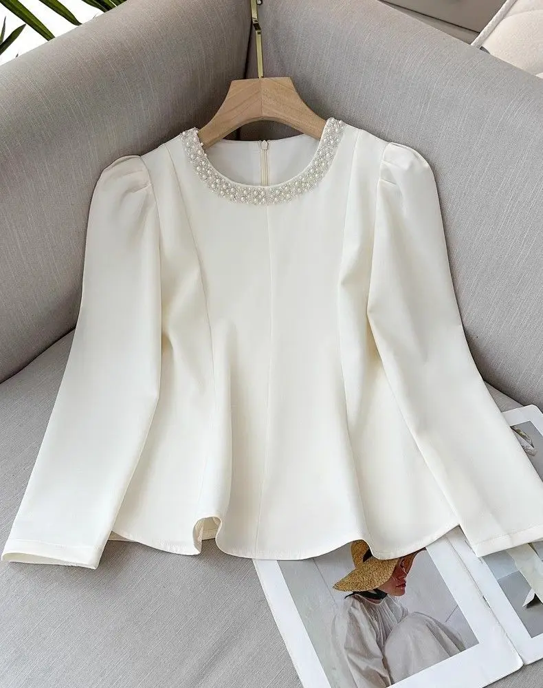 Eleganckie bluzki damskie z bogatymi zdobieniami, tuniki z okrągłym dekoltem, koszule z długim rękawem, szykowne koreańskie bluzki damskie.