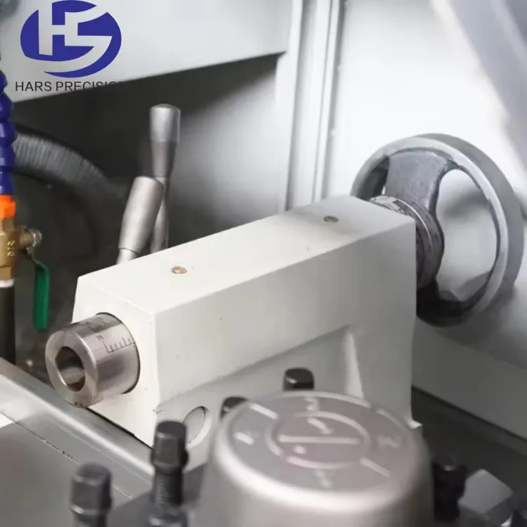 Ck6132 سعر جديد الصين للمعادن تحول السرير المسطح الأفقي مخرطة CNC Hine