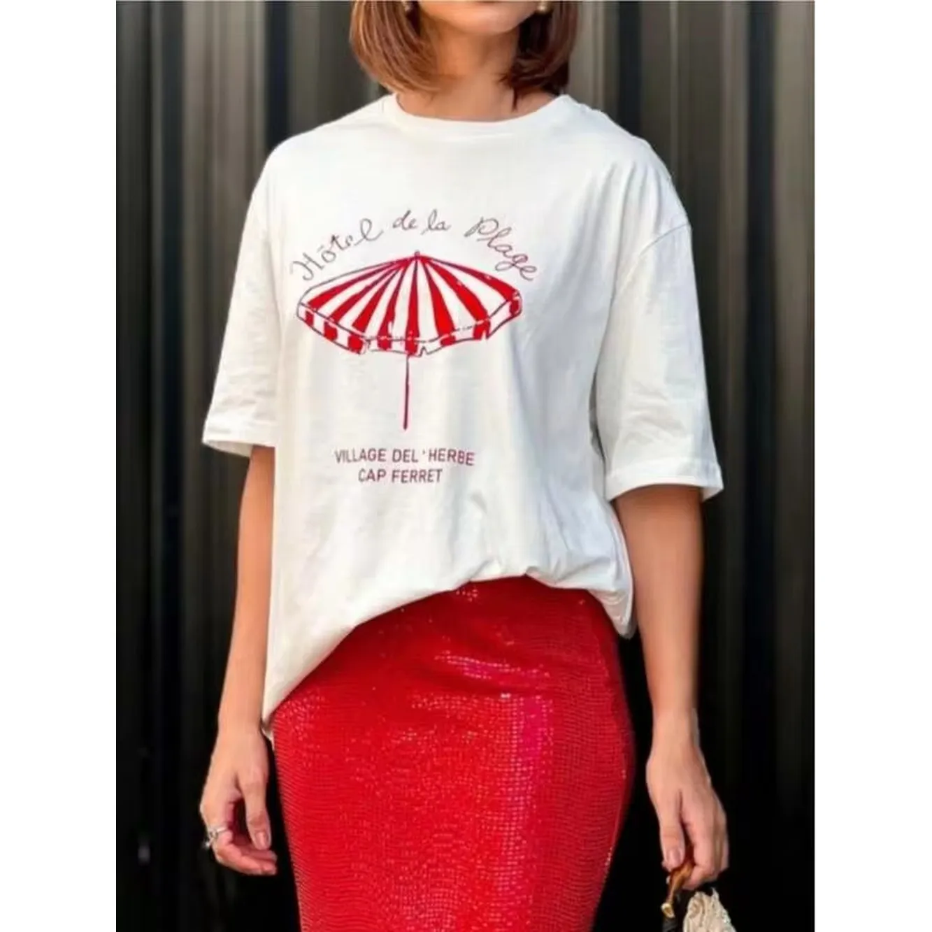 Camiseta de corte relajado con hombros caídos para mujer - Blusa de manga corta con cuello redondo, adecuada para primavera y verano, estilo informal y para usar en capas, lavable a máquina