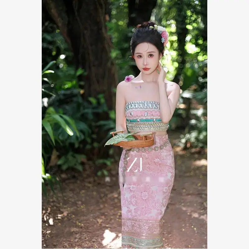 

Traditional Dai Ethnic Women's Faion Set Vintage National Sle Photoaphy Travel Photoaphy Summer 2025 Trendy Outfit