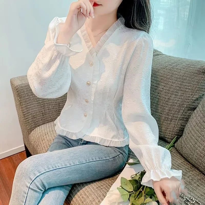 

Белая женская рубашка и блузка, милая элегантная мода, 2024, молодежная изысканная одежда, трендовая шикарная эстетичная женская одежда с рюшами и оборками