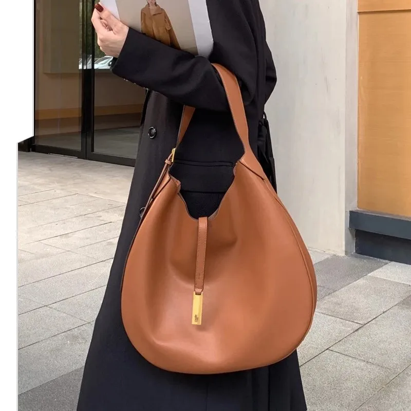 UKF Luxury Designer Tote Bag For Women Trend Large Capacity Shoulder Side Bags Leisure Crossbody Retro Handbag сумка женская