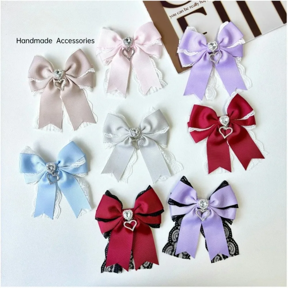 

Fashionable Women's Lace Heart Pendant Bow Tie Sweet and Cute Shirt Dress Suit High-end Rhinestone Brooch Handmade Jewelry Gifts