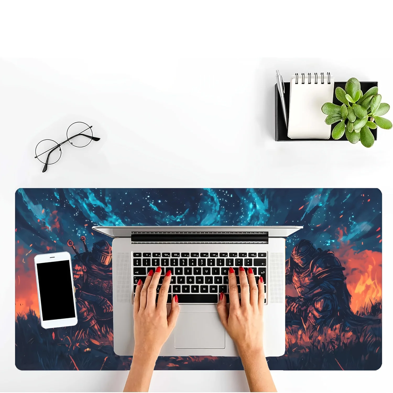 قطعة واحدة من Bonfire Knight مع لوحة ماوس كبيرة على السيف - حصيرة لوحة مفاتيح فائقة النعومة، قاعدة مطاطية غير قابلة للانزلاق، حواف مخيطة، سطح بوليستر