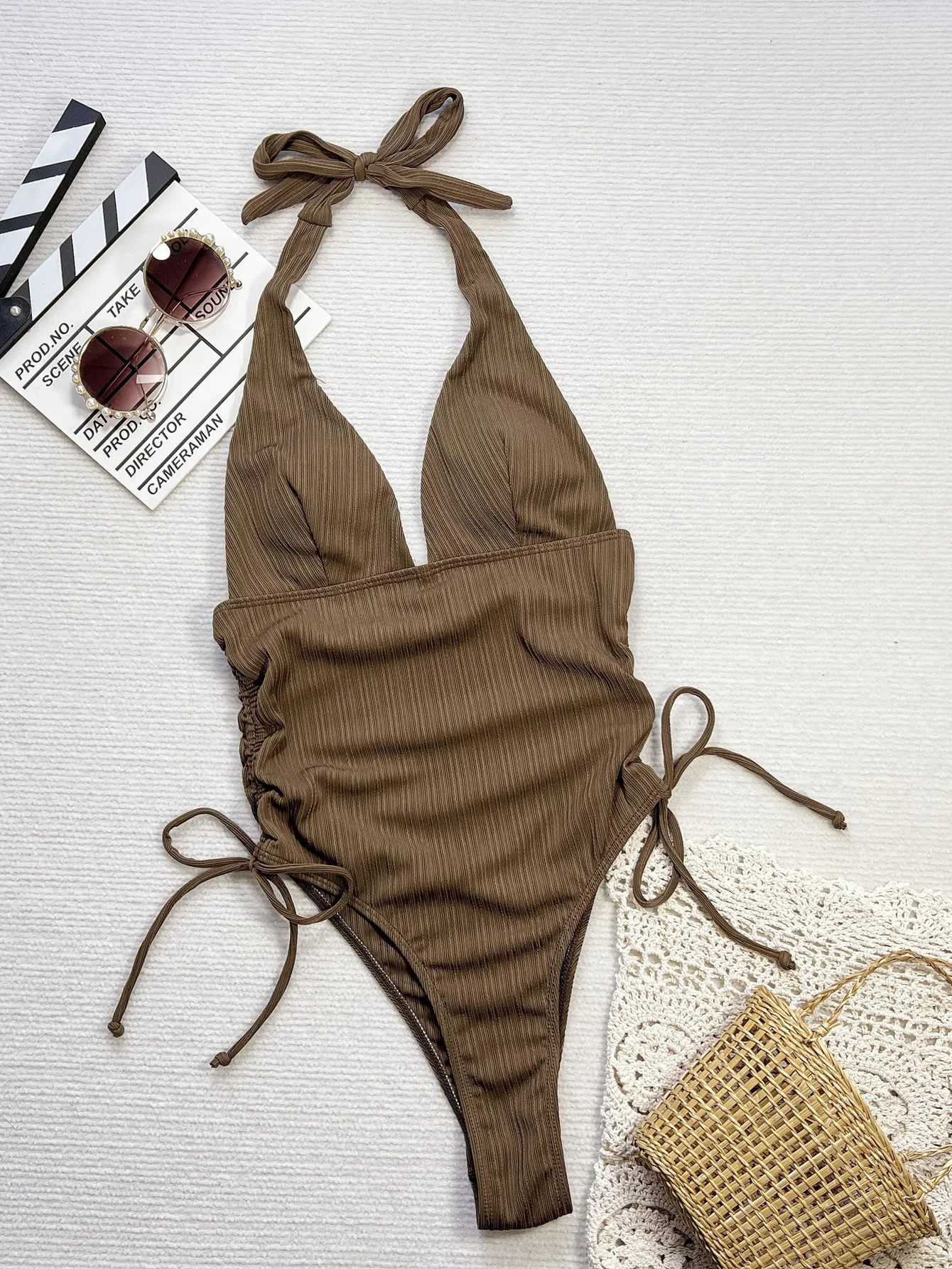 เซ็กซี่สีน้ําตาลลึก v คอชุดว่ายน้ํา one piece halter tie ผู้หญิงบิกินี่ชุดว่ายน้ําชุดว่ายน้ําชุดชายหาด bodysuits