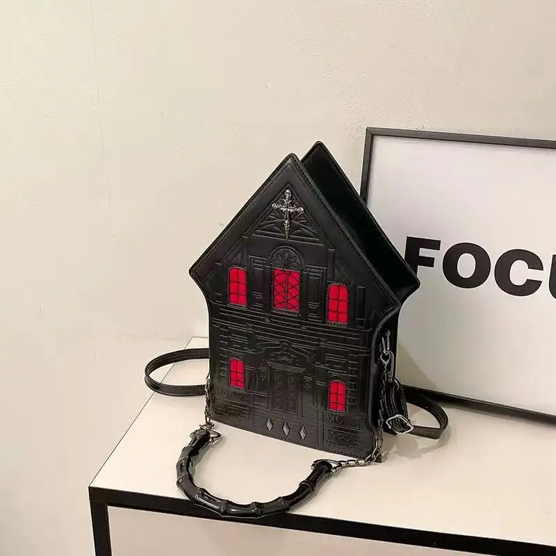 Medieval Dark Fantasy Castle Retro Single-Shoulder Crossbody Bag for Men And Women