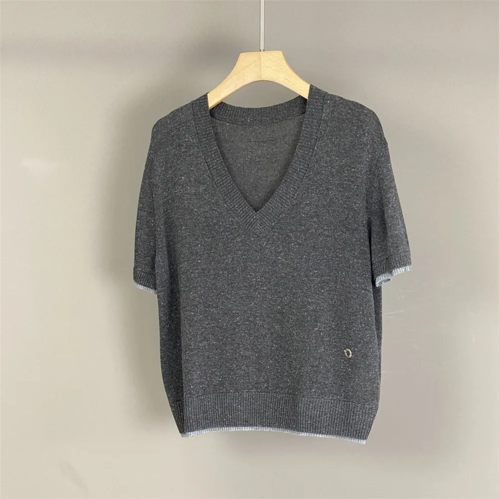 

2025 Spring/Summer New Contrasting Colour Linen V-neck Knitted Short Sleeve Top+Casual Shorts Set for Women