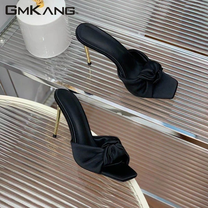 New High Heel Slippers Women's Crystal Nailed Round Heel Sandals Women's Satin Ankle Strap High Heel Track Shoes Summer Sandals