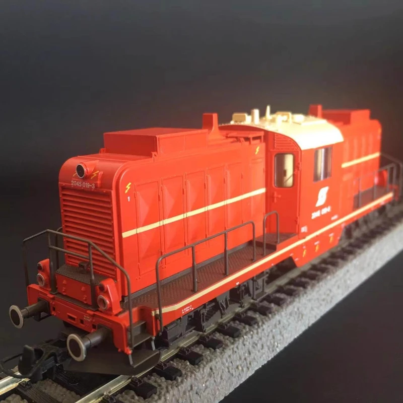 ROCO HO Scale 1/87 Train Model Soft Ballast Track Set 51334 with Controller and Track DC Version Train Set Adult Toy Gifts
