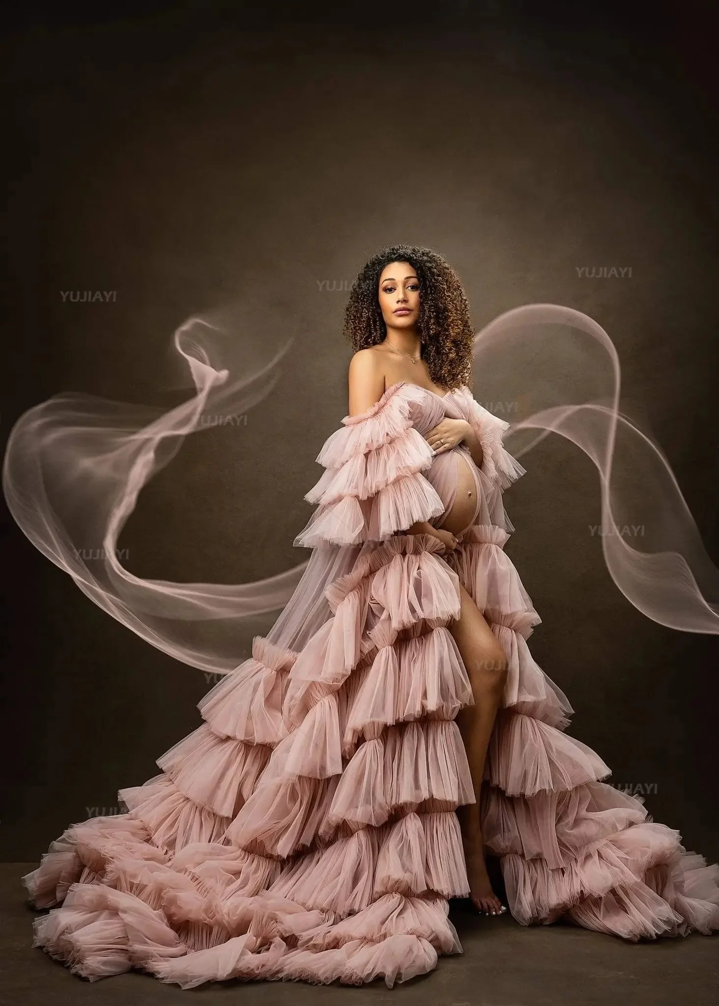 Luxury Ruffles Maternity Dress for Photoshoot Off The Shoulder Tiered Skirts Ruffled Tulle Bridal Bathrobe Nightwear Shoot Robe