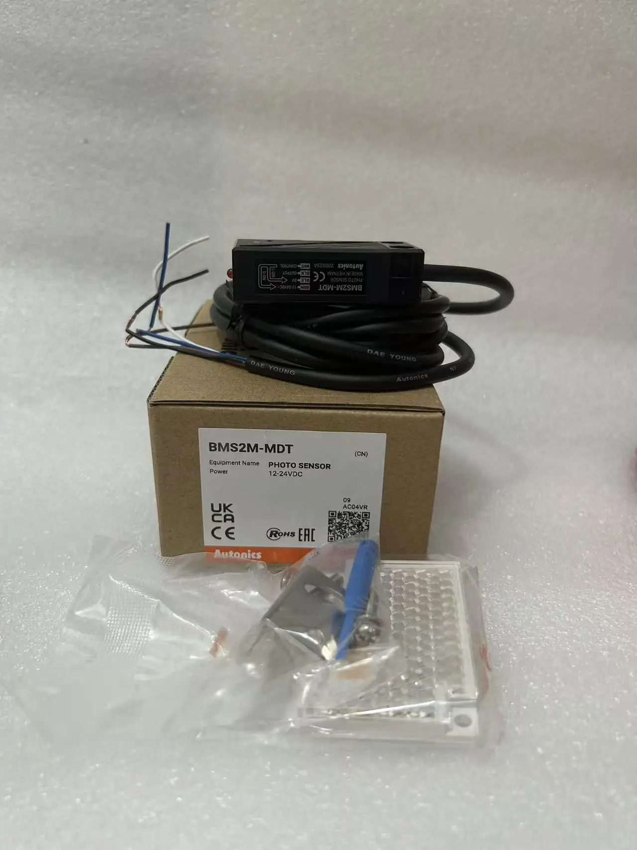 

BMS2M-MDT Photoelectric sensor Specular type 2m(MS-2) Infrared leds (940 nm)