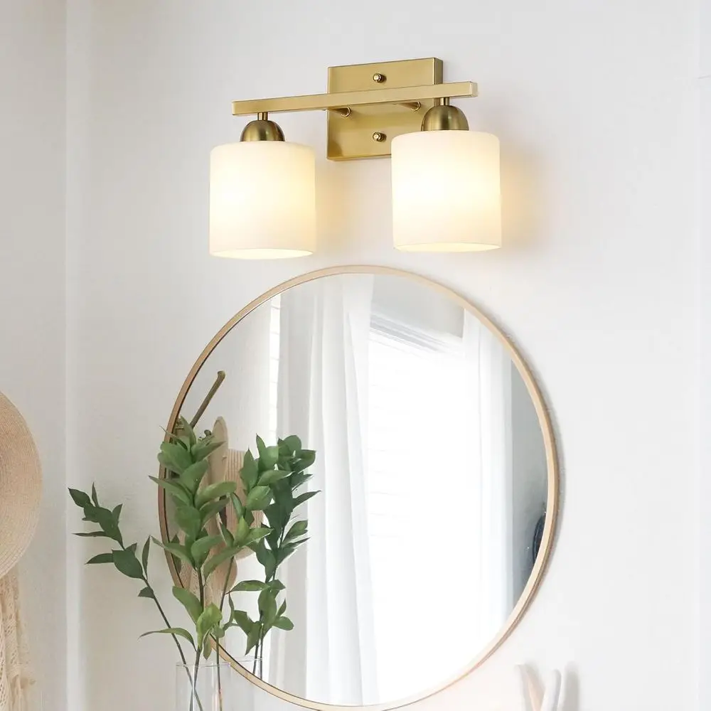 Luci da toeletta dorate a 2 luci a parete con prese in ceramica E26 per bagno in vetro di latte in acciaio inossidabile