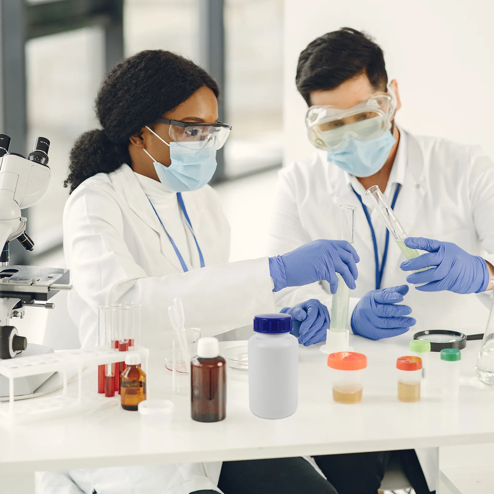 

3Pcs Reagent Bottles 500ml Chemical Storage Sample Containers Refillable Laboratory Liquid Bottles Sample Containers