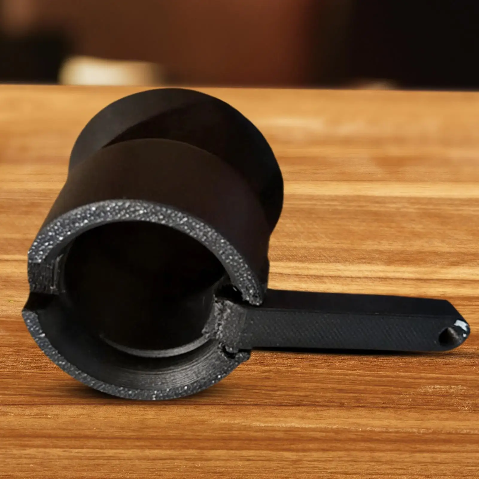 Bottle Cover Opener Ergonomic Labour-Saving Kitchen Gadget Soda Can Beer Bottle Opener For Restaurant Party Yacht RV Travel