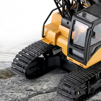 1/14 HUINA 1572 15CH RTR RC Construction Crane Trucks Radio Control Car Tower Excavator Outdoor Toys For Boys Gifts TH18055