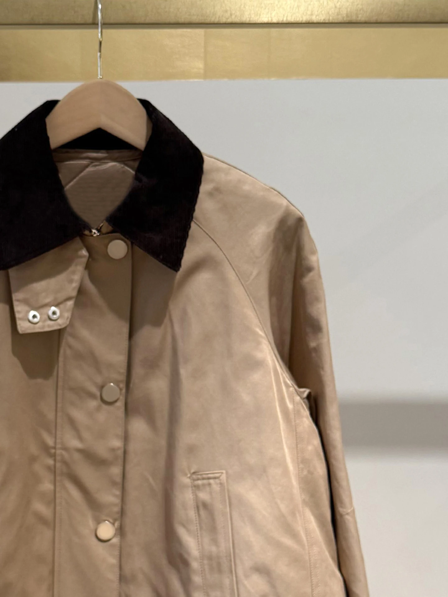 

M Home Nan You Высококачественное женское повседневное лоскутное вельветовое пальто с джатовым воротником, осень 2022, женское пальто со стойкой