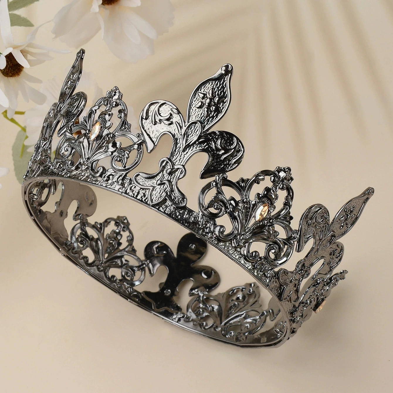 Baroque Gold Full Round Crown Fleur De Lis Rhinestone Tiara Gothic Queen Crown Halloween Cosplay Wedding Pageant Party Headpiece