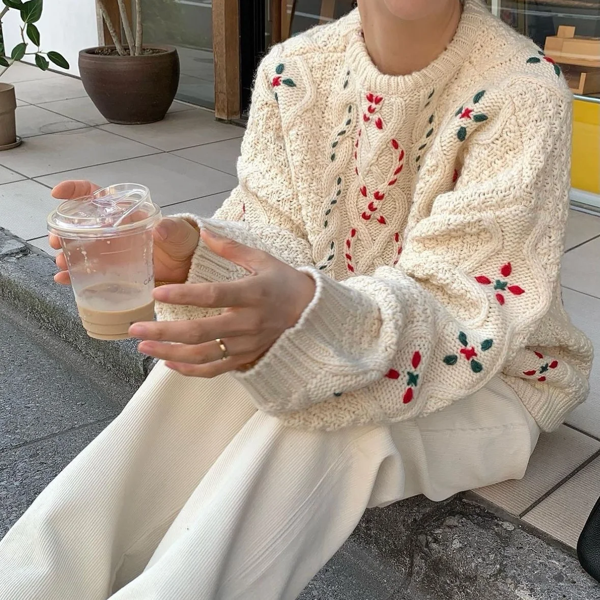 Elegant Retro Knitted Sweater Women's Overhead Twist Heavy Embroidery Cotton Long Sleeve round Neck Thickened Autumn Winter Top