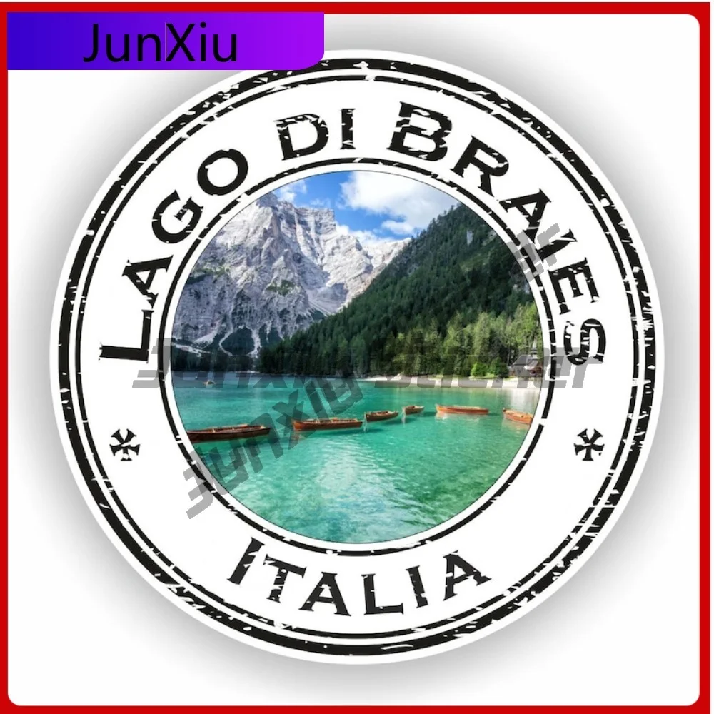 

Lago di Braies Italy Italia Seal Sticker Round Flag Vinyl Decal Waterproof Exterior Decoration for Camper Bodywork Laptop