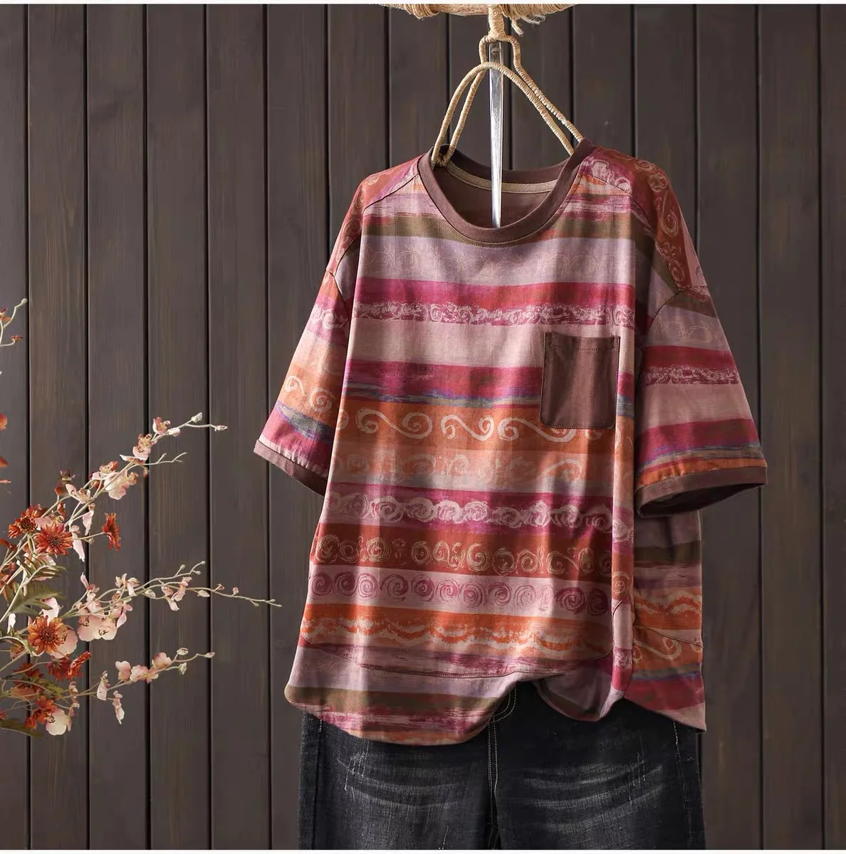 2026 Plus Size Vintage Hippie Striped Print Tops for Women Ethnic Pattern Short Sleeve Crew Neck Oversized Pocket Cotton Tee