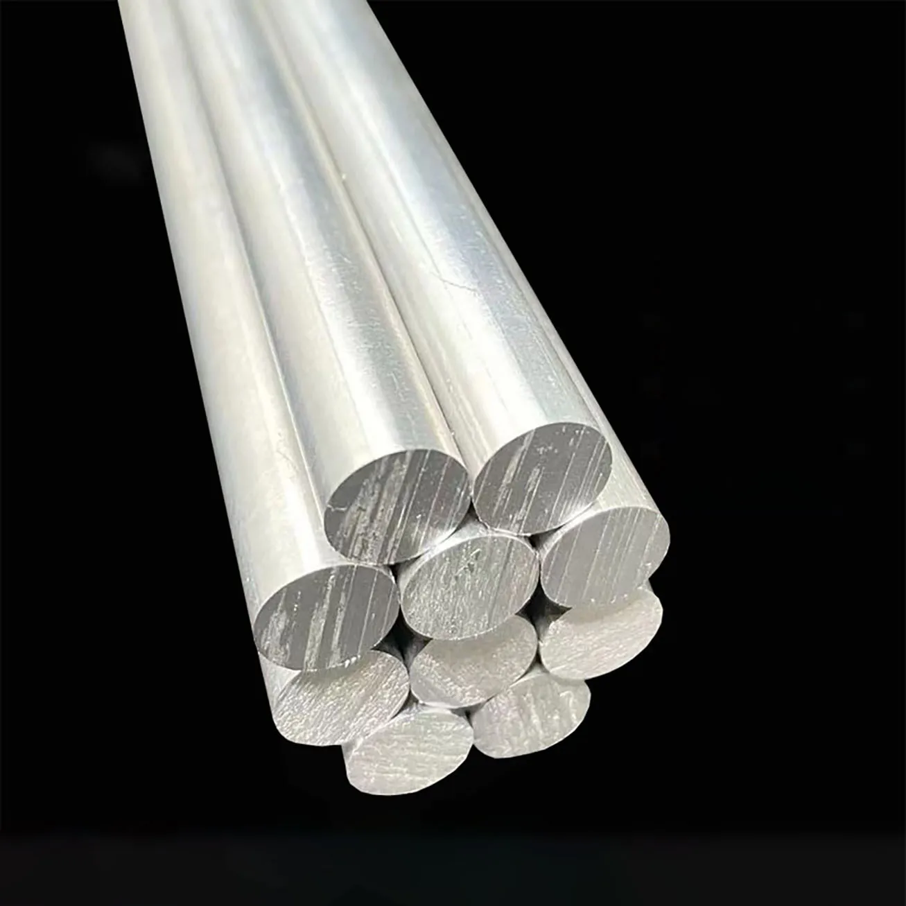 Solid Diameter Of Aluminum Rod: 2.5mm 3mm 4mm 5mm 6mm 7mm 8mm 9mm 10mm to 35mm, Customized For Processing